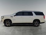 2022 GMC Yukon XL AT4
