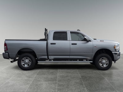 2022 RAM 2500 Tradesman Crew Cab 4x4 6'4" Box