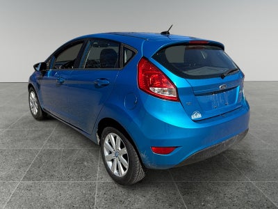 2013 Ford Fiesta SE
