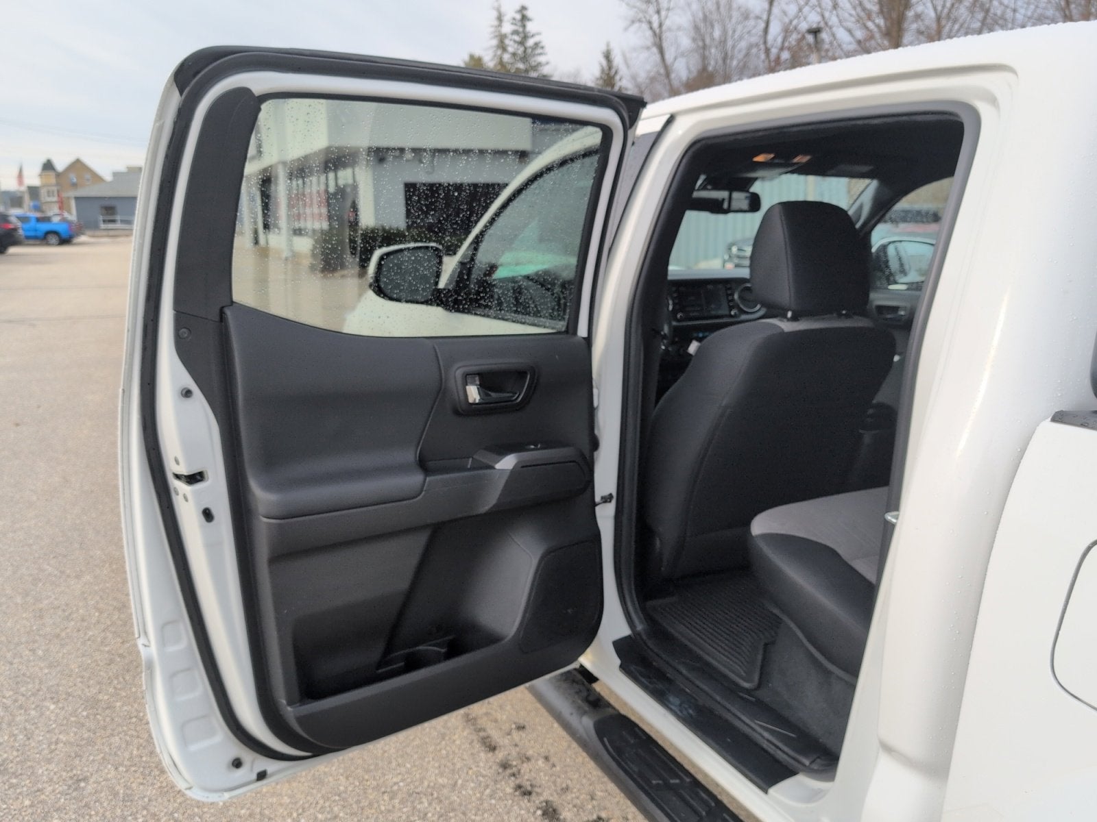 2023 Toyota Tacoma 4WD SR