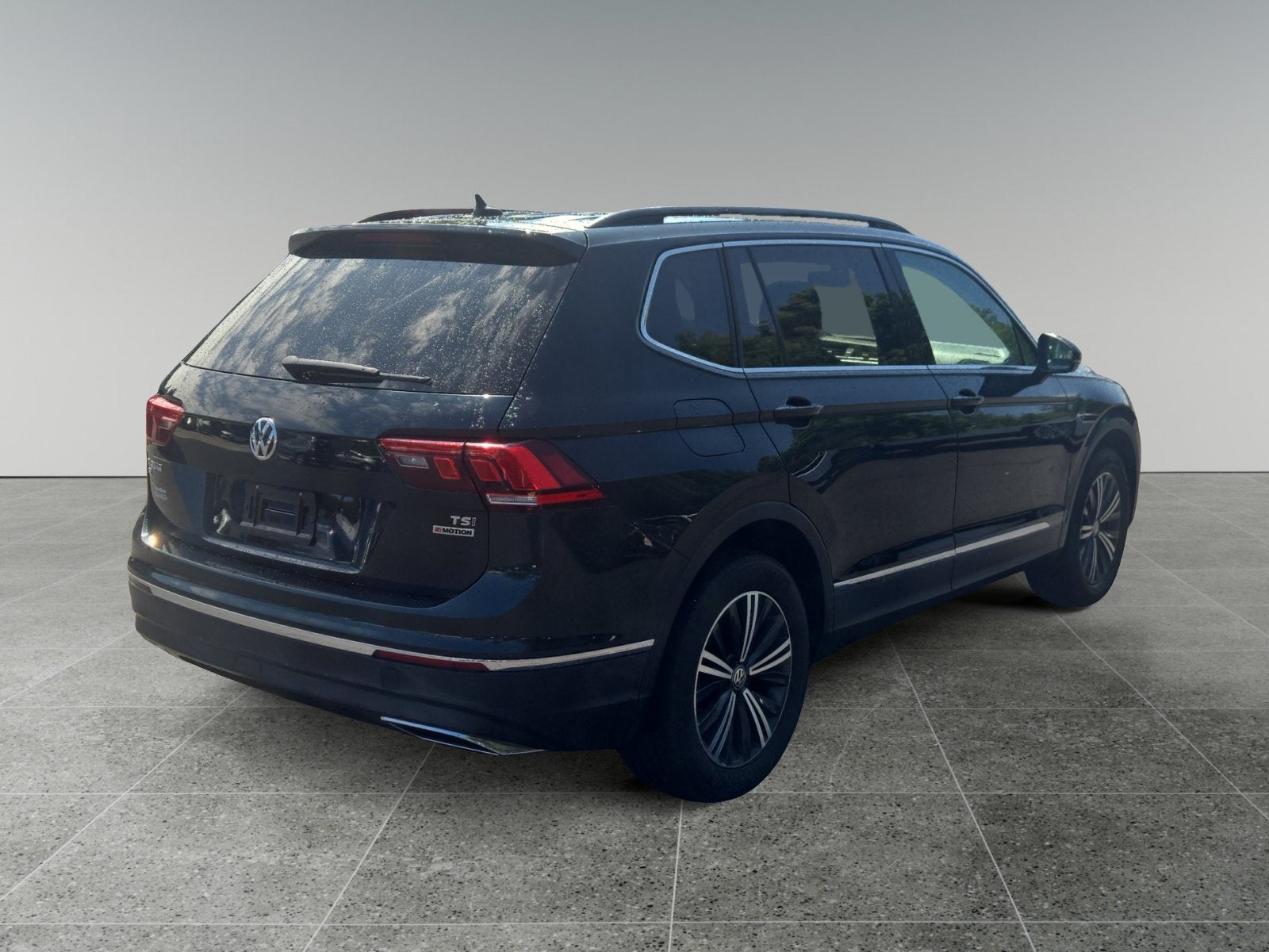2018 Volkswagen Tiguan 2.0T SE