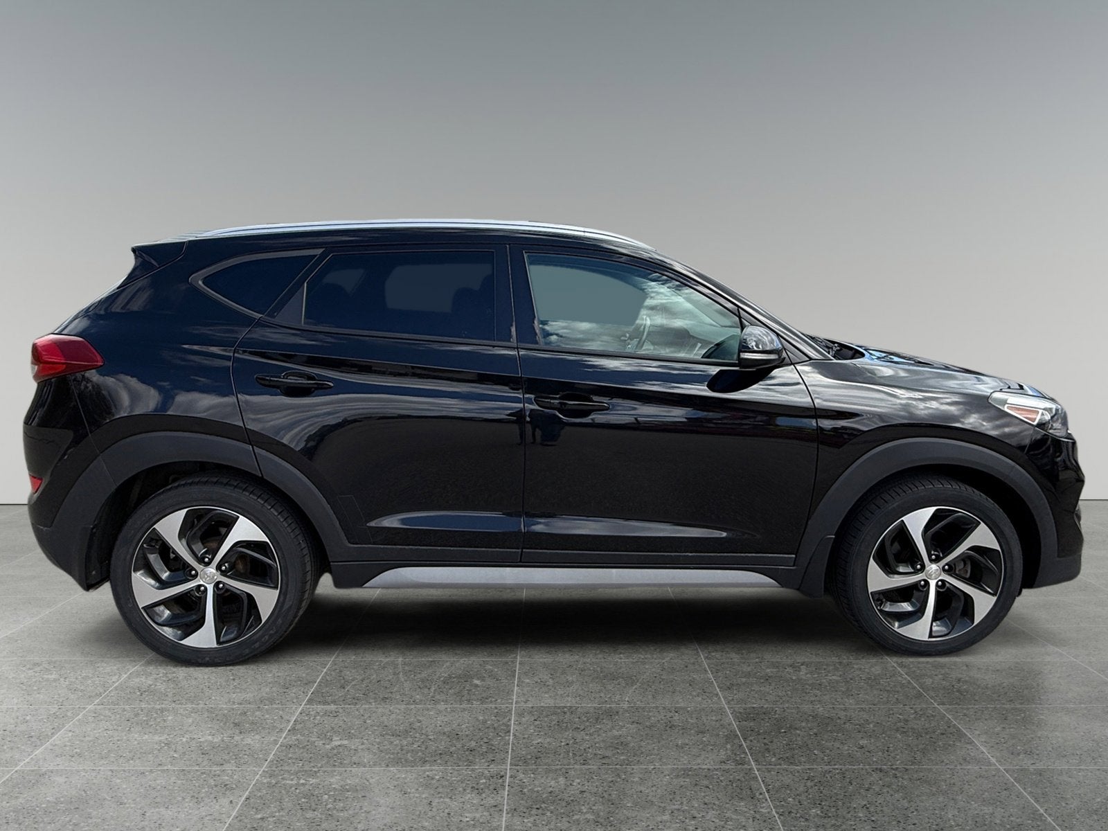 2018 Hyundai TUCSON Sport
