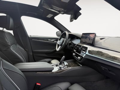 2021 BMW M550i xDrive