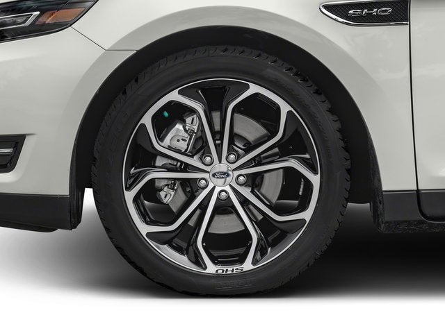 2016 Ford Taurus SHO