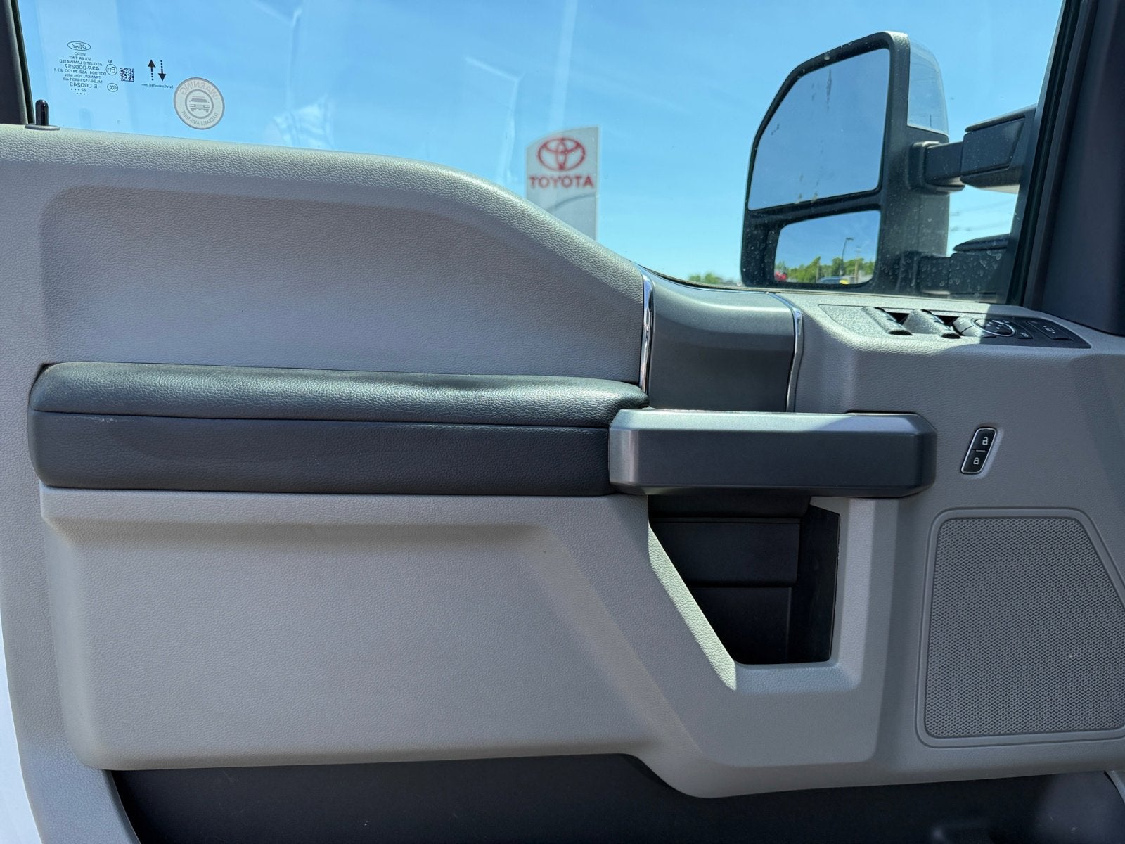 2022 Ford Super Duty F-250 SRW XLT
