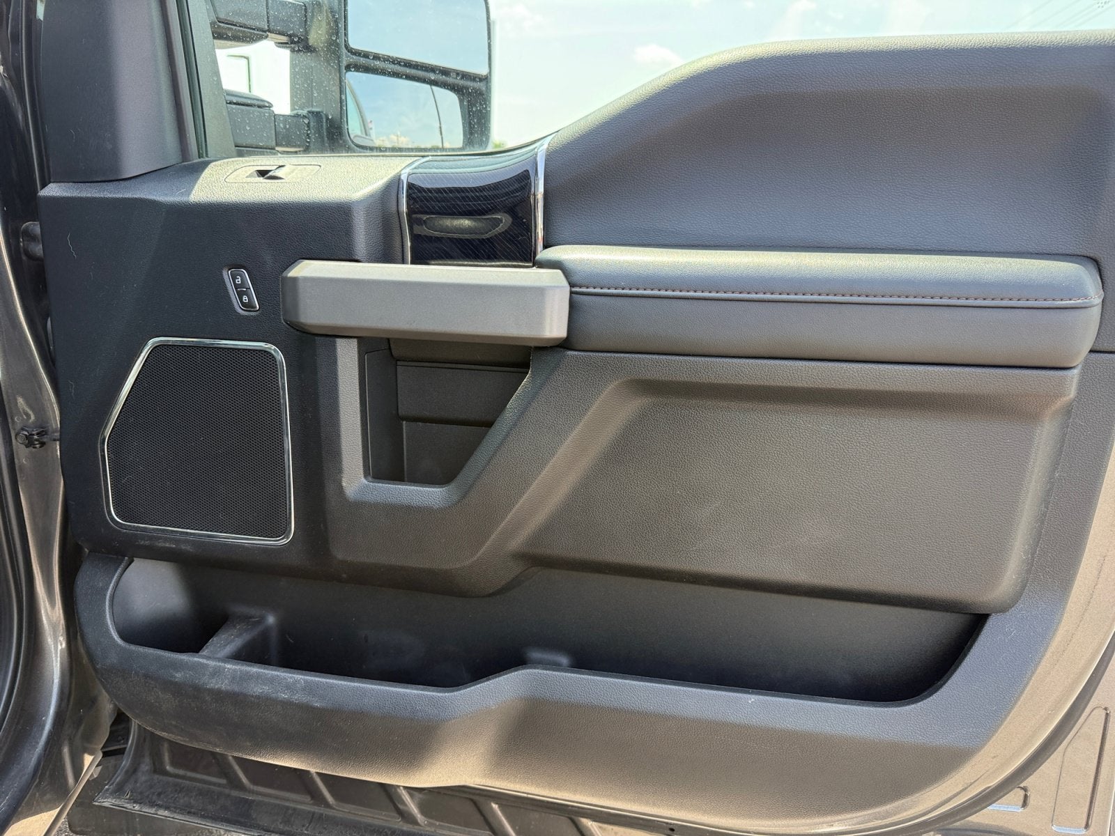 2020 Ford Super Duty F-350 SRW Platinum