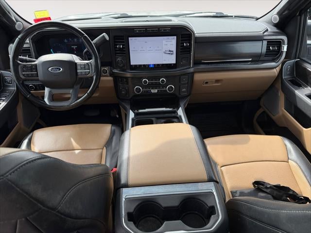 2023 Ford Super Duty F-350 DRW LARIAT