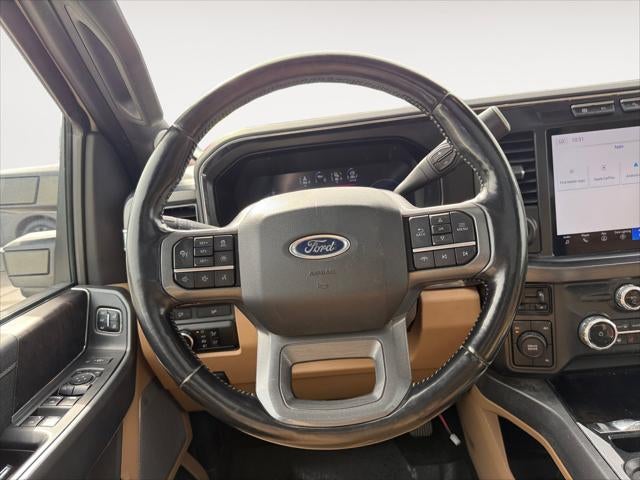 2023 Ford Super Duty F-350 DRW LARIAT