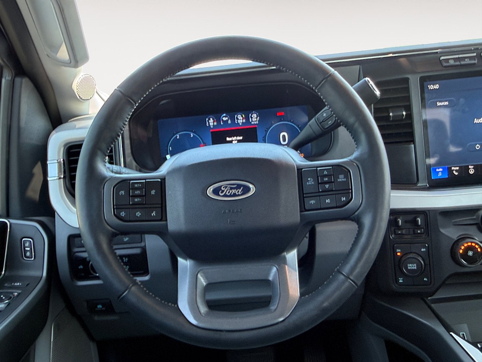 2024 Ford Super Duty F-350 SRW XLT
