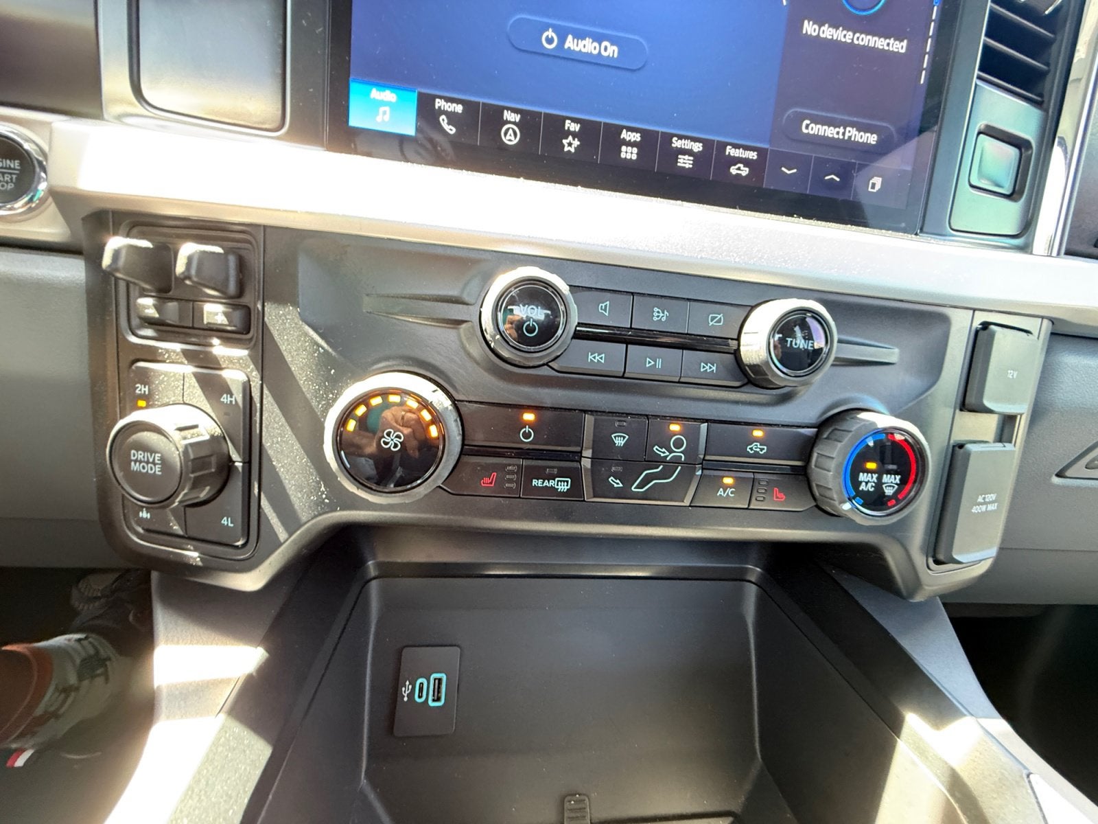 2024 Ford Super Duty F-350 SRW XLT
