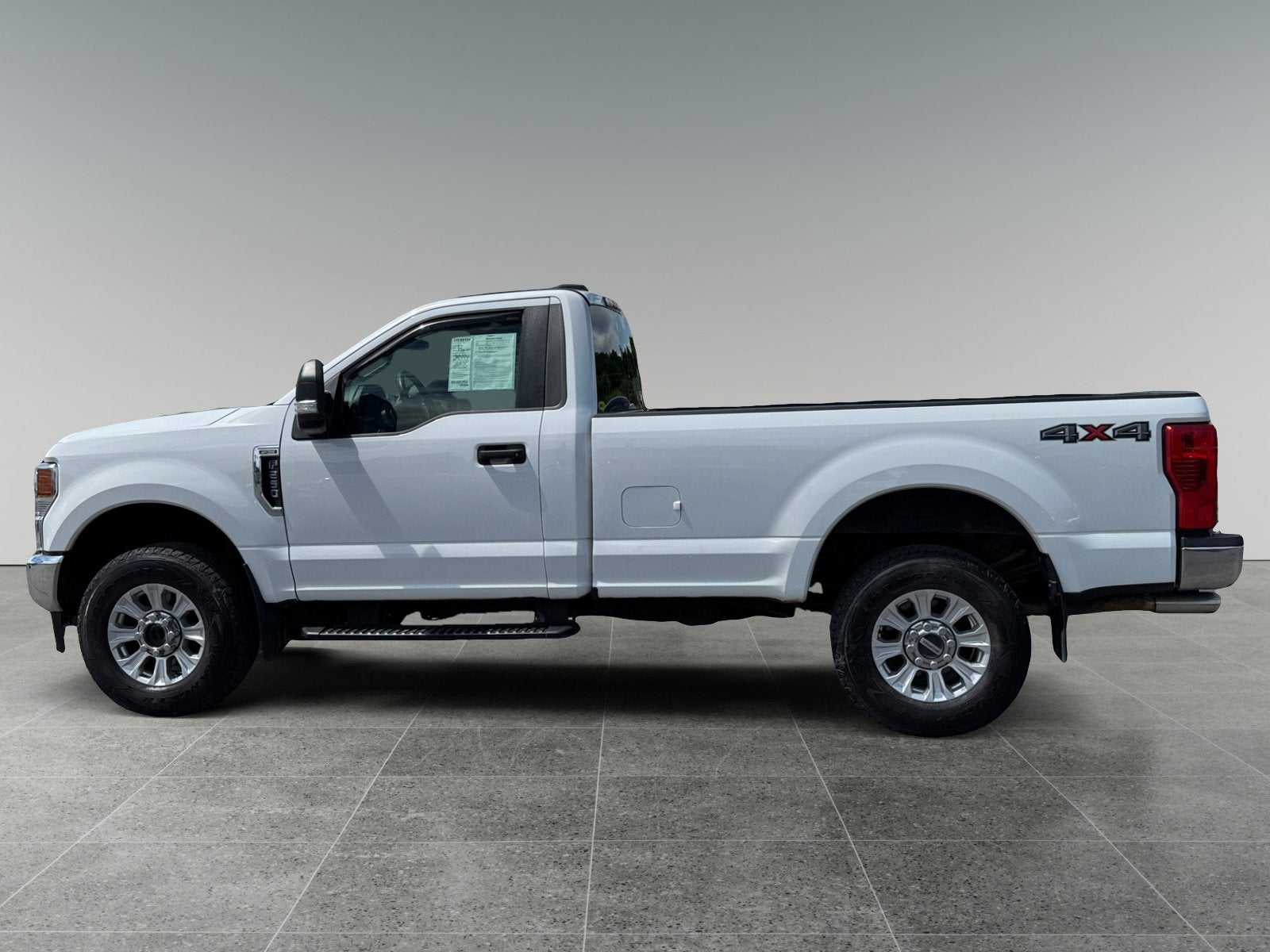 2022 Ford Super Duty F-250 SRW XLT