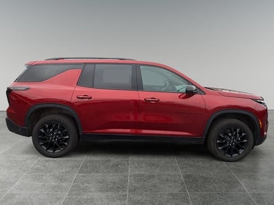 2025 Chevrolet Traverse AWD LT