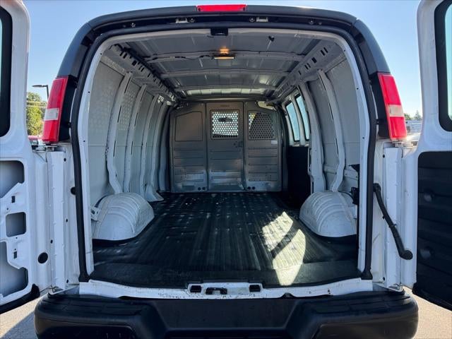 2014 GMC Savana Cargo Van Work Van