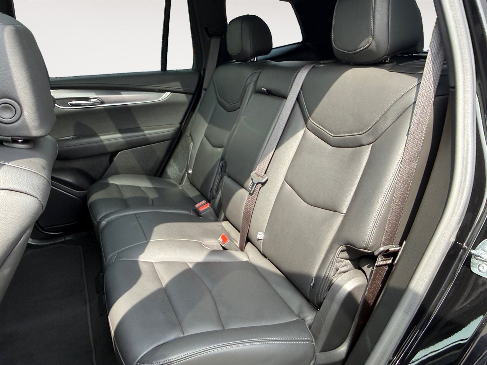 2025 Cadillac XT6 FWD Luxury