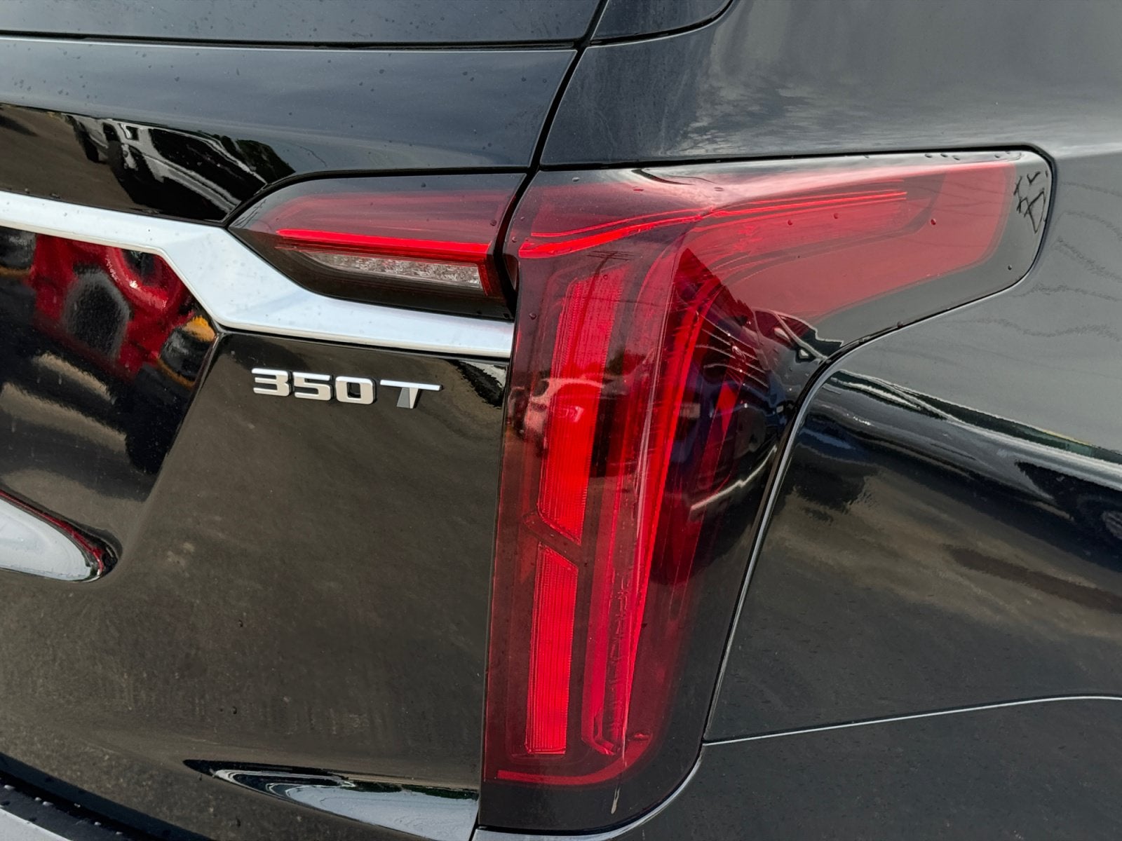 2025 Cadillac XT6 FWD Luxury