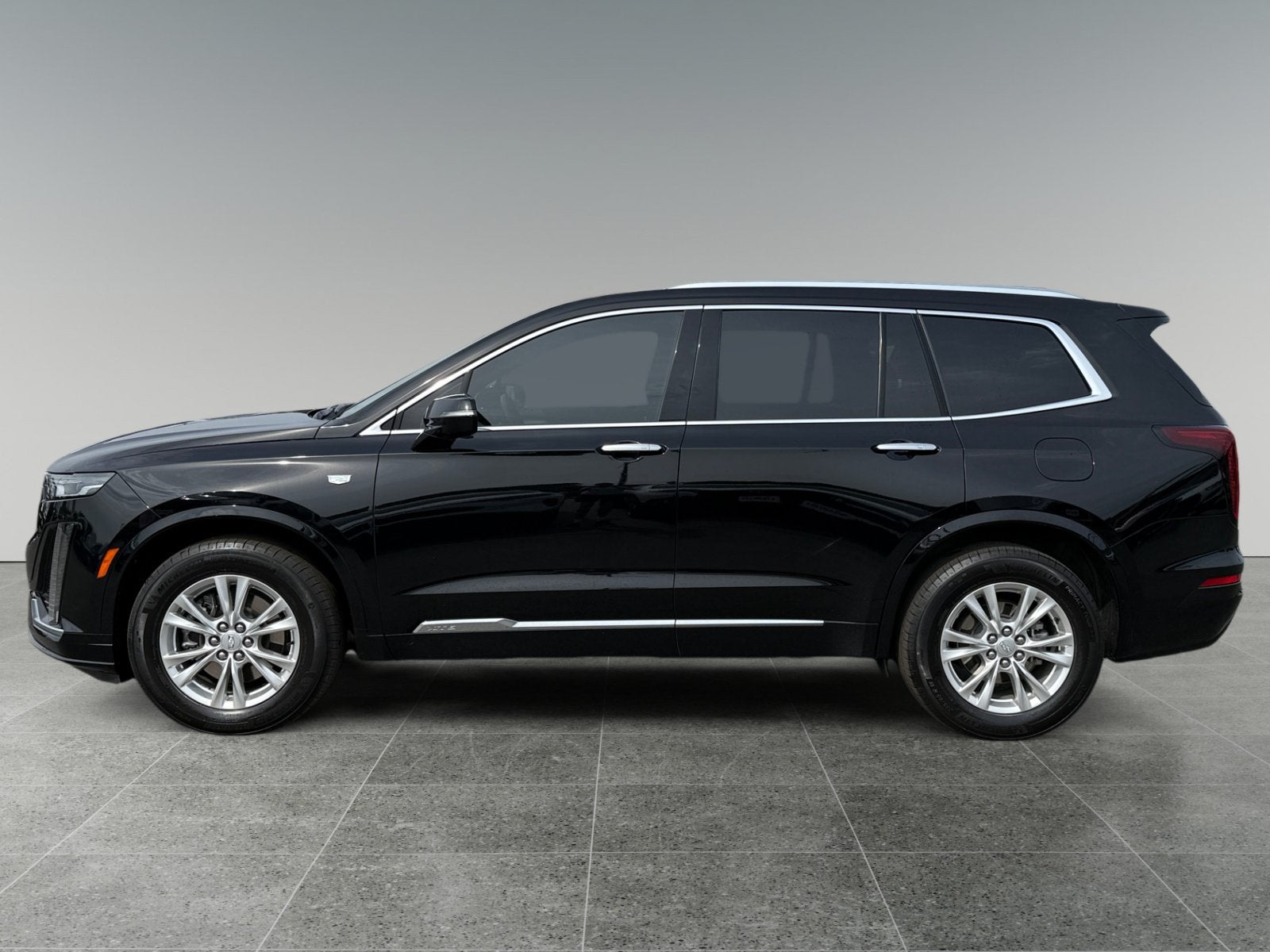2025 Cadillac XT6 FWD Luxury