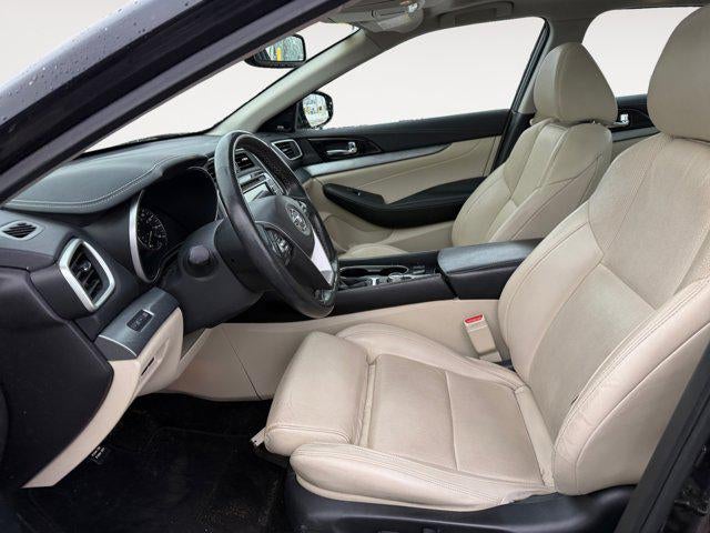 2017 Nissan Maxima SL