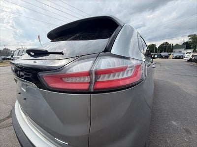 2020 Ford Edge SE
