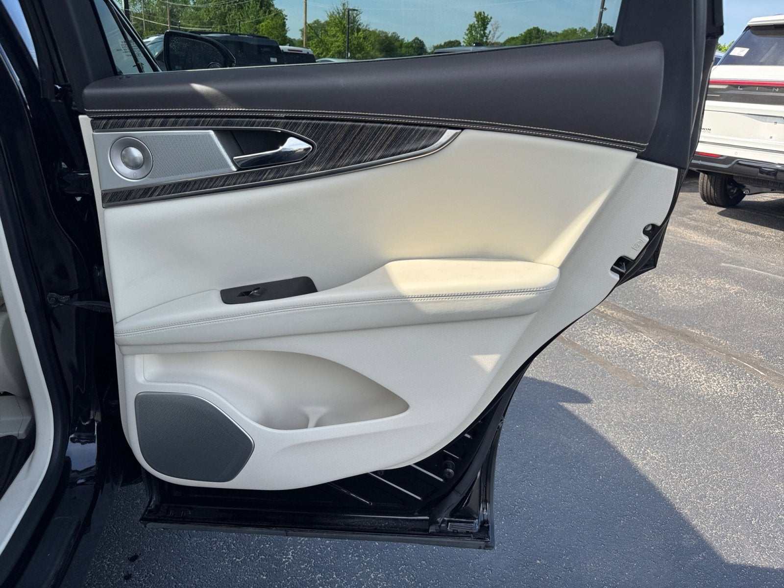 2019 Lincoln Nautilus Black Label