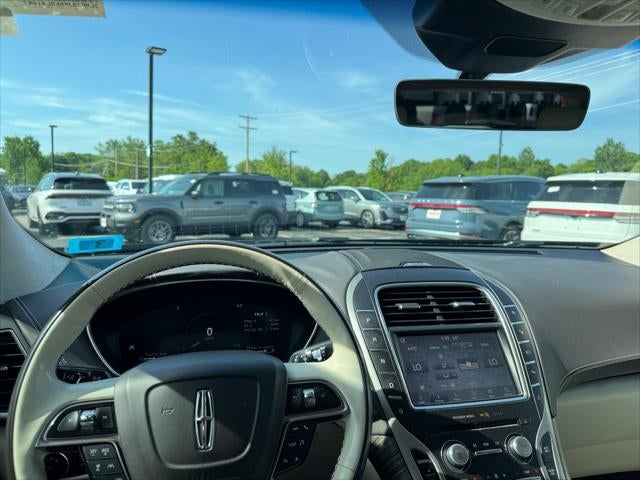 2019 Lincoln Nautilus Black Label