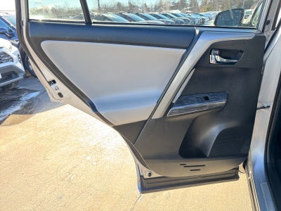 2017 Toyota RAV4 Platinum