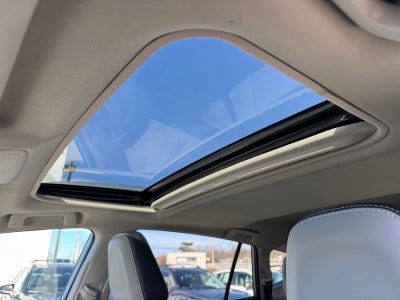 2017 Toyota RAV4 Platinum