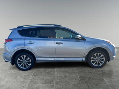 2017 Toyota RAV4 Platinum
