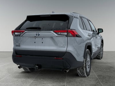2022 Toyota RAV4 Hybrid LE