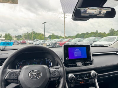 2025 Toyota RAV4 Hybrid LE