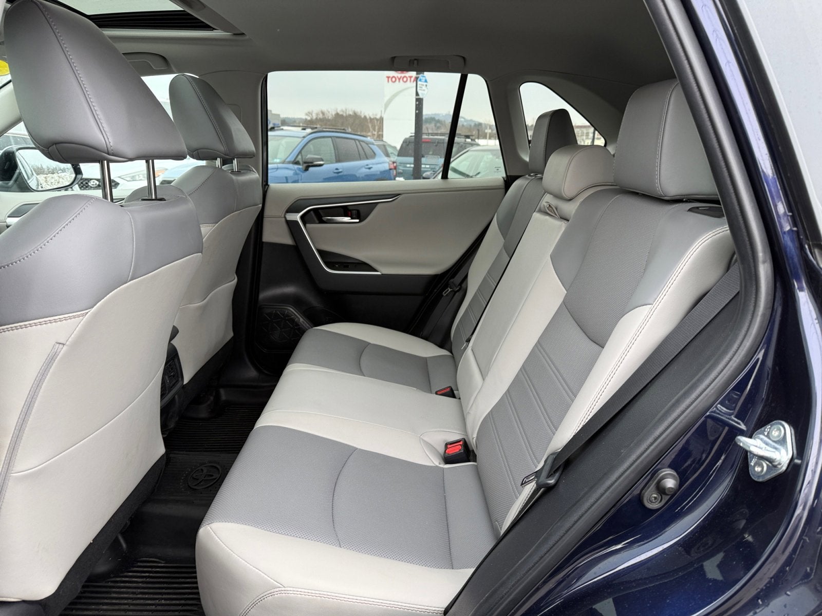 2022 Toyota RAV4 Limited