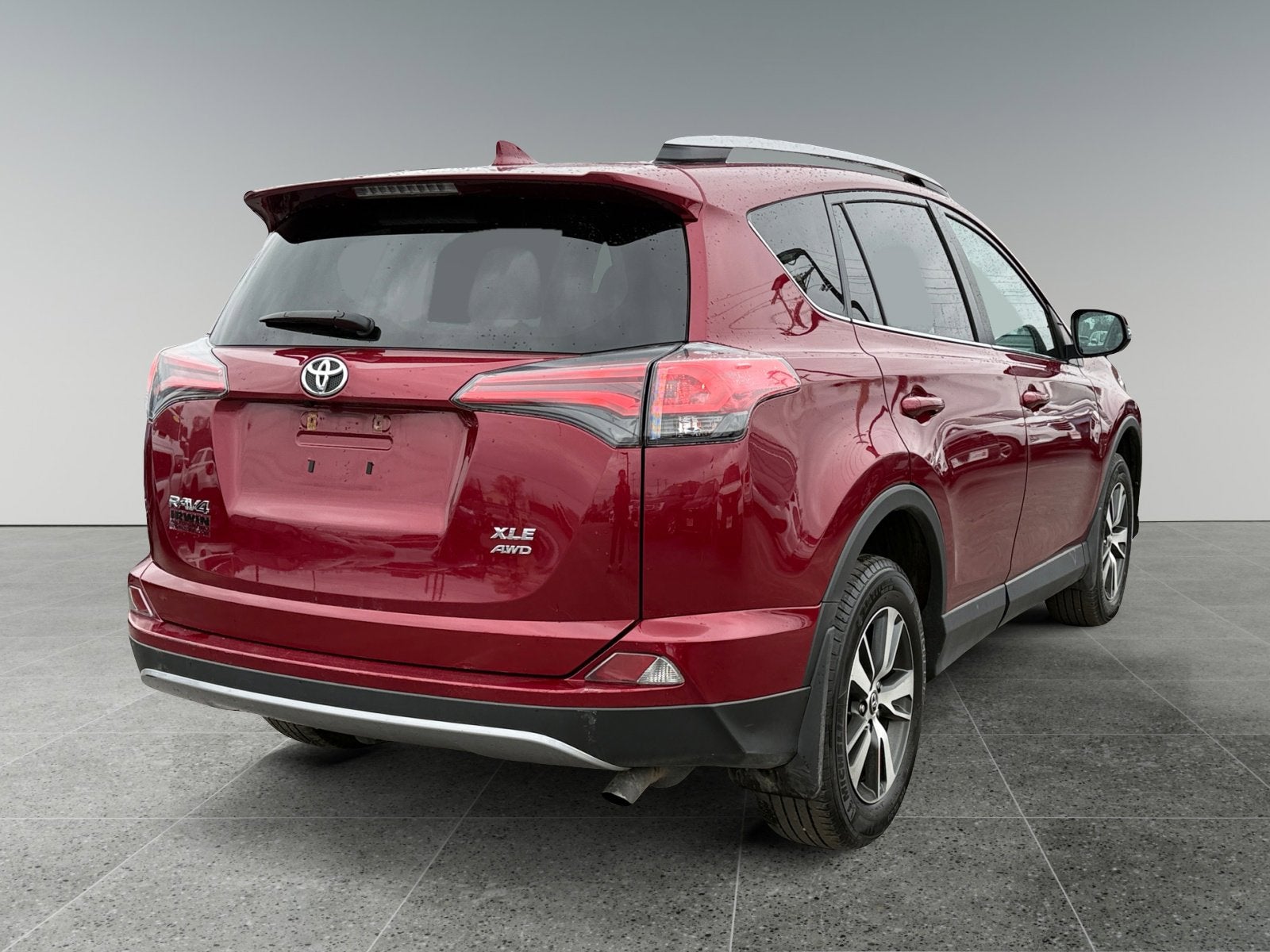 2018 Toyota RAV4 XLE