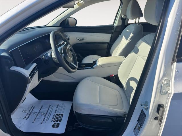 2025 Hyundai TUCSON SE