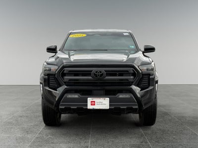 2025 Toyota Tacoma 4WD SR5