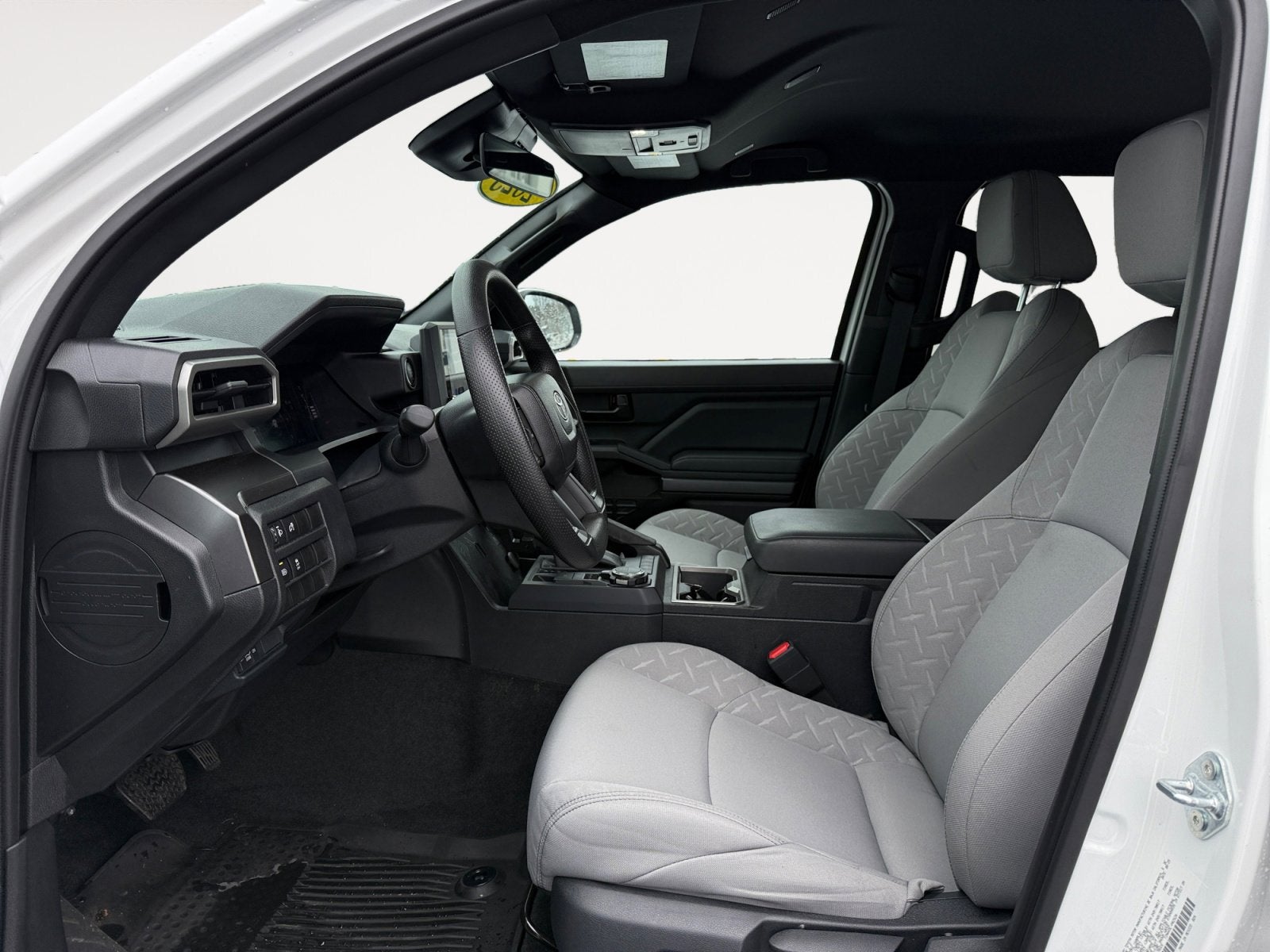 2025 Toyota Tacoma 4WD SR5