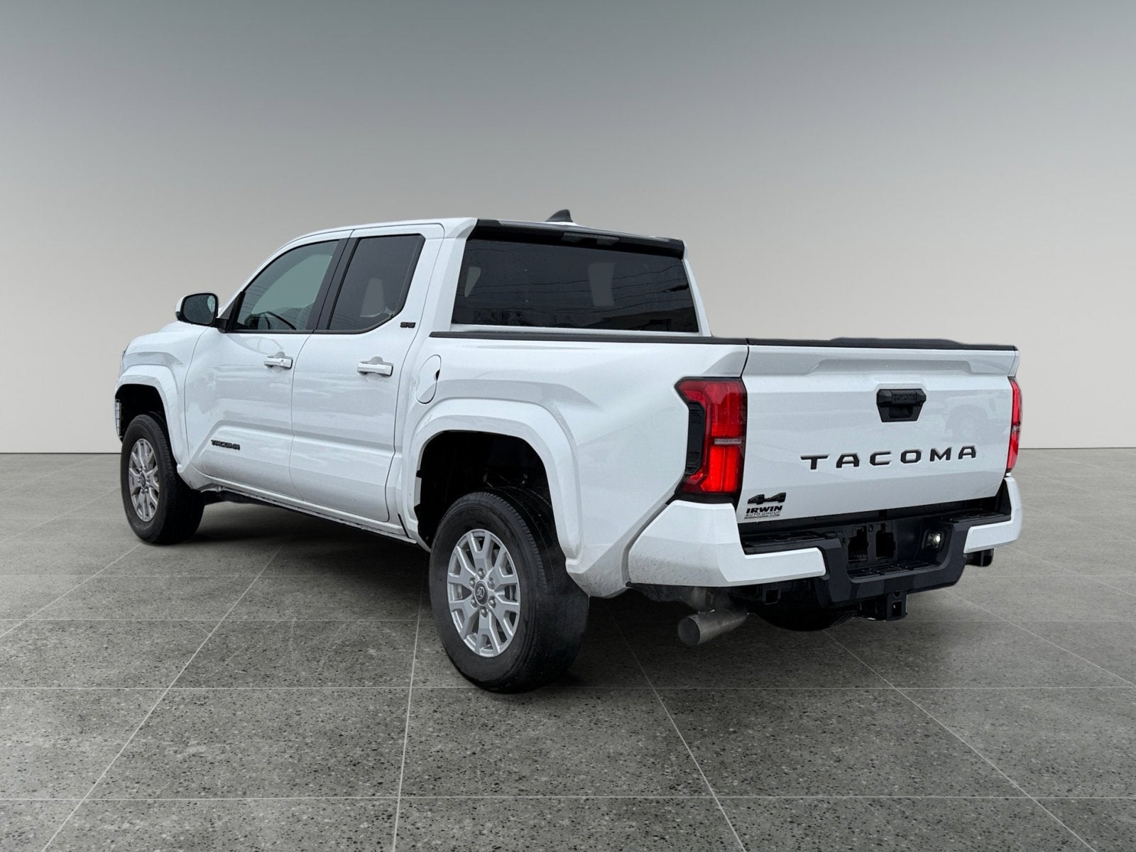 2025 Toyota Tacoma 4WD SR5