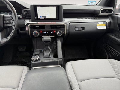 2025 Toyota Tacoma 4WD SR5