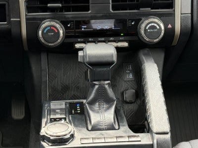 2025 Toyota Tacoma 4WD SR5