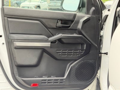 2025 Toyota Tacoma 4WD SR5