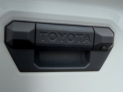 2025 Toyota Tacoma 4WD SR5