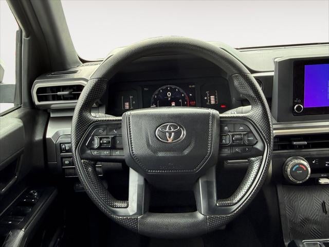 2025 Toyota Tacoma 4WD SR5
