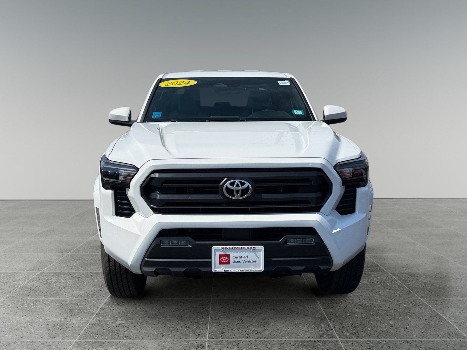 2024 Toyota Tacoma 4WD SR5