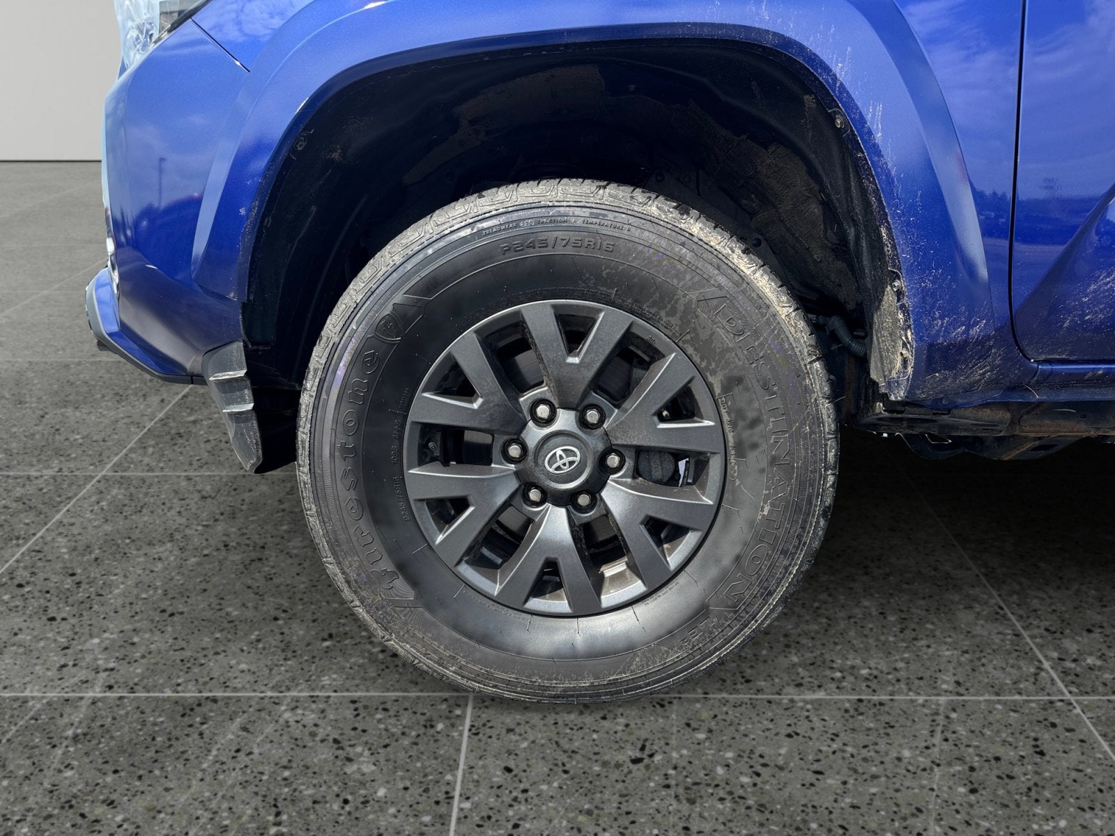 2023 Toyota Tacoma 4WD SR5