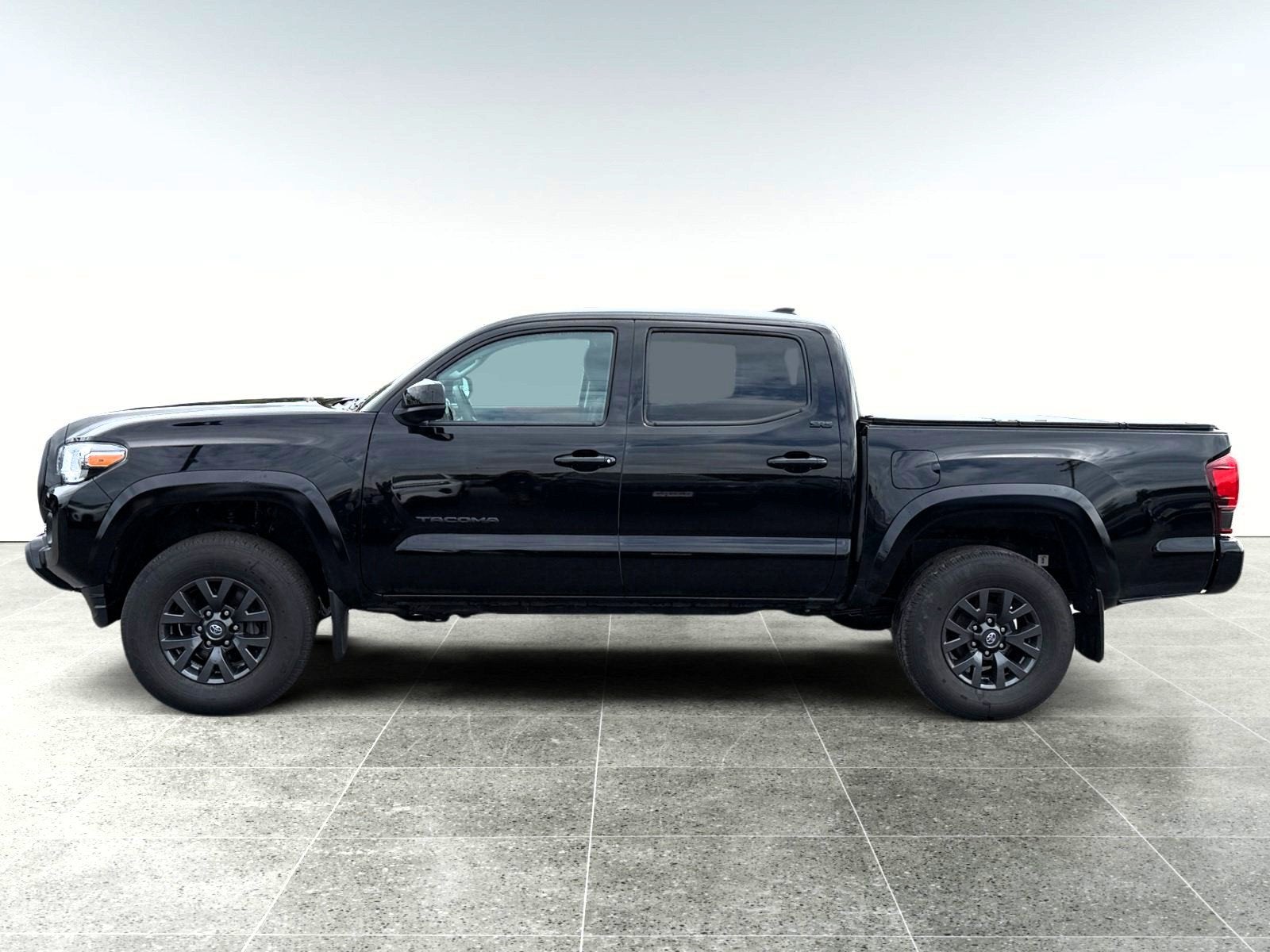 2023 Toyota Tacoma 4WD SR5