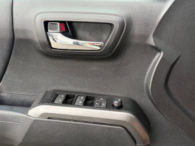 2023 Toyota Tacoma 4WD TRD Off Road