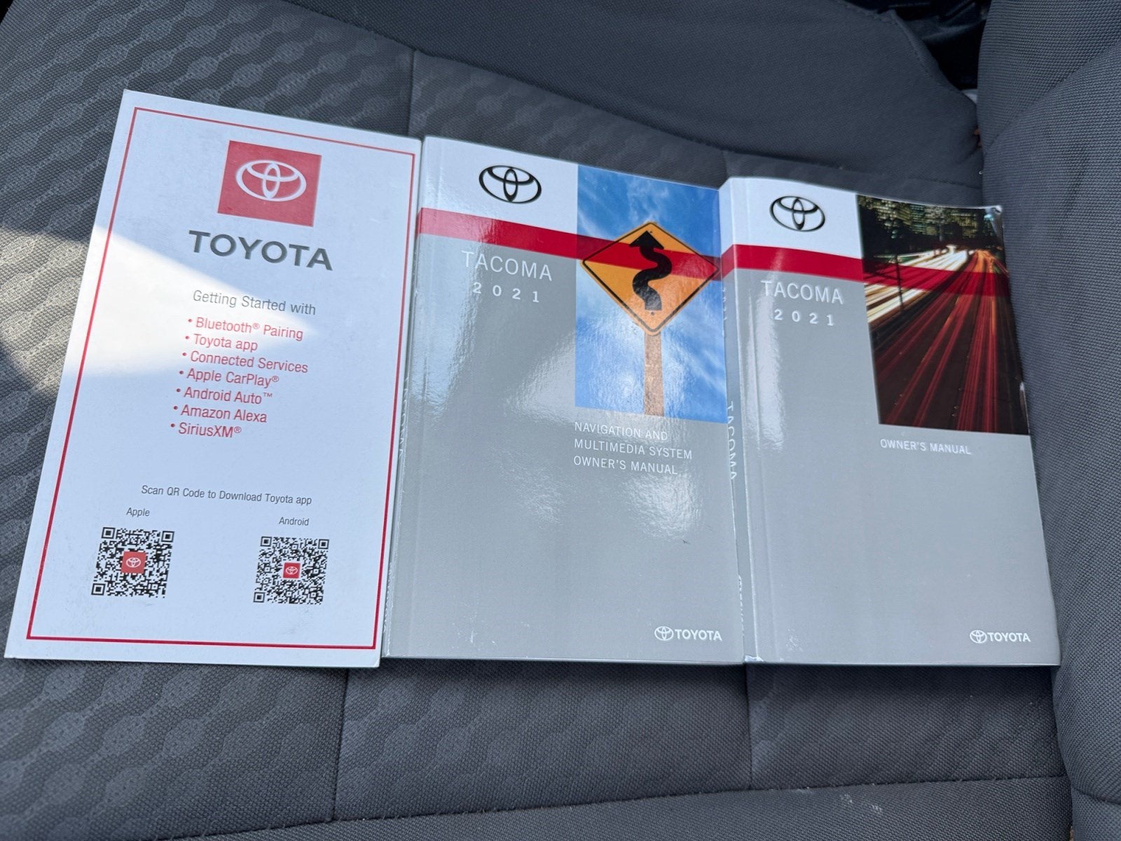 2021 Toyota Tacoma 4WD SR5