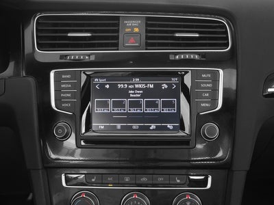 2017 Volkswagen Golf GTI SE 4-Door