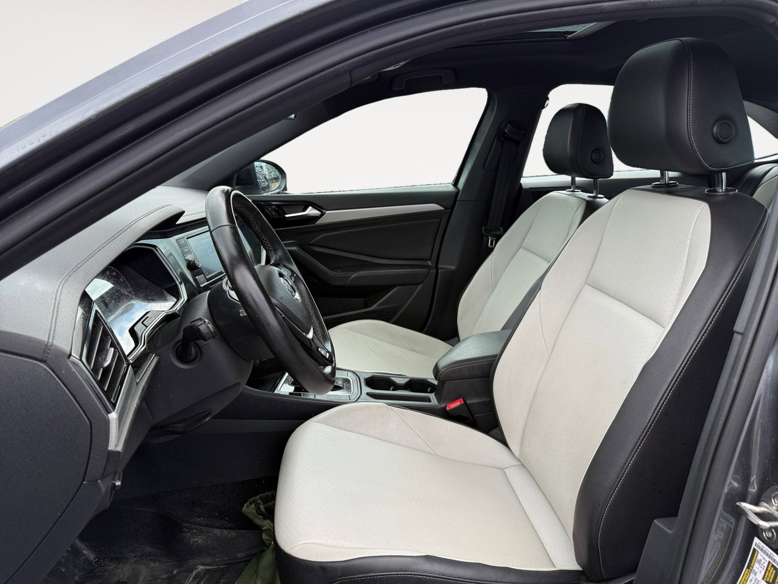 2019 Volkswagen Jetta R-Line