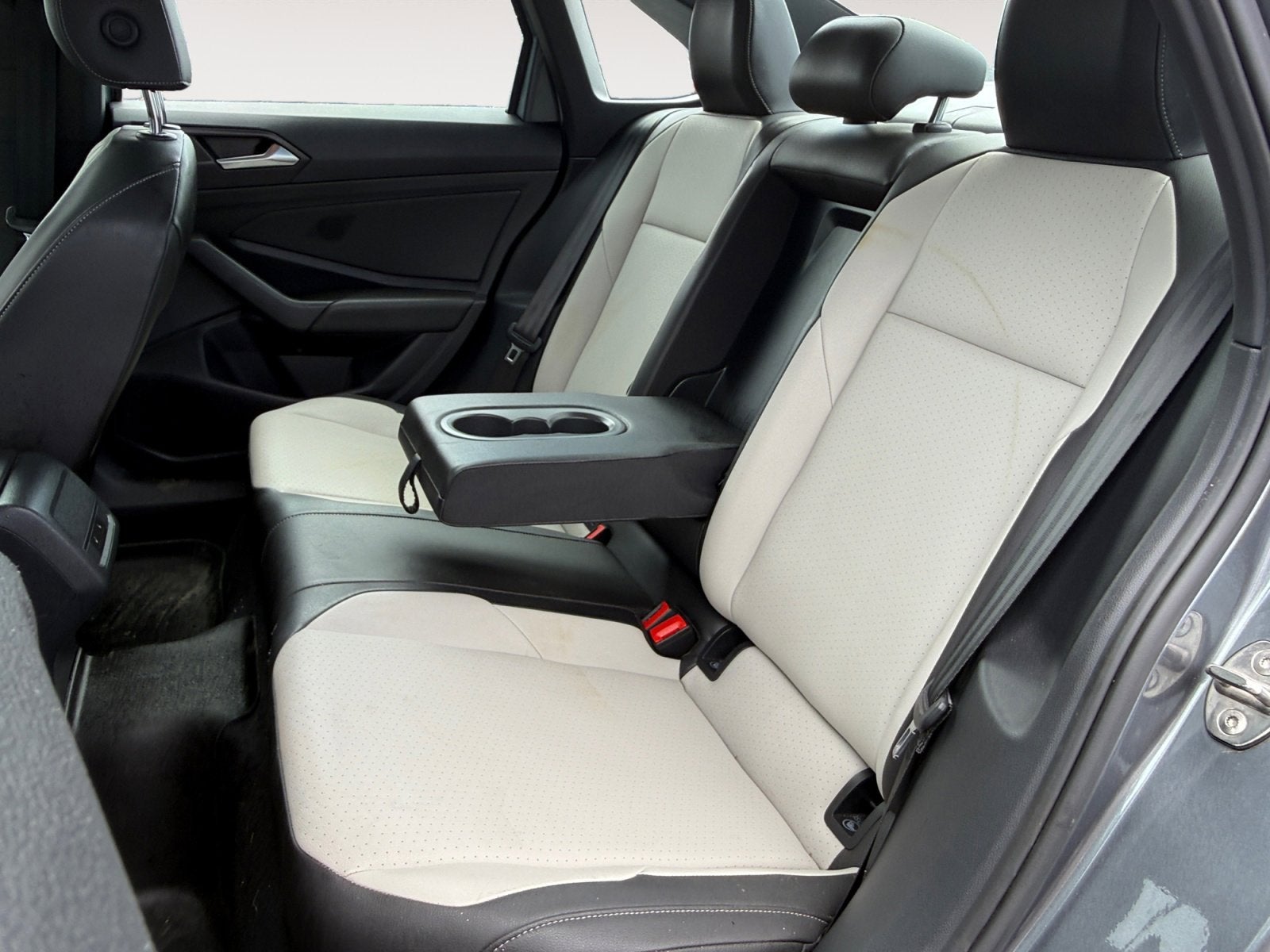 2019 Volkswagen Jetta R-Line