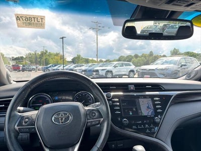 2019 Toyota Camry Hybrid XLE