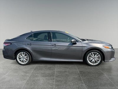 2019 Toyota Camry Hybrid XLE